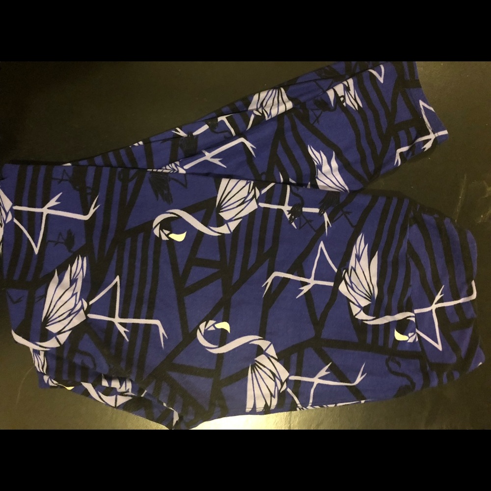 Lularoe tall and curvy leggings